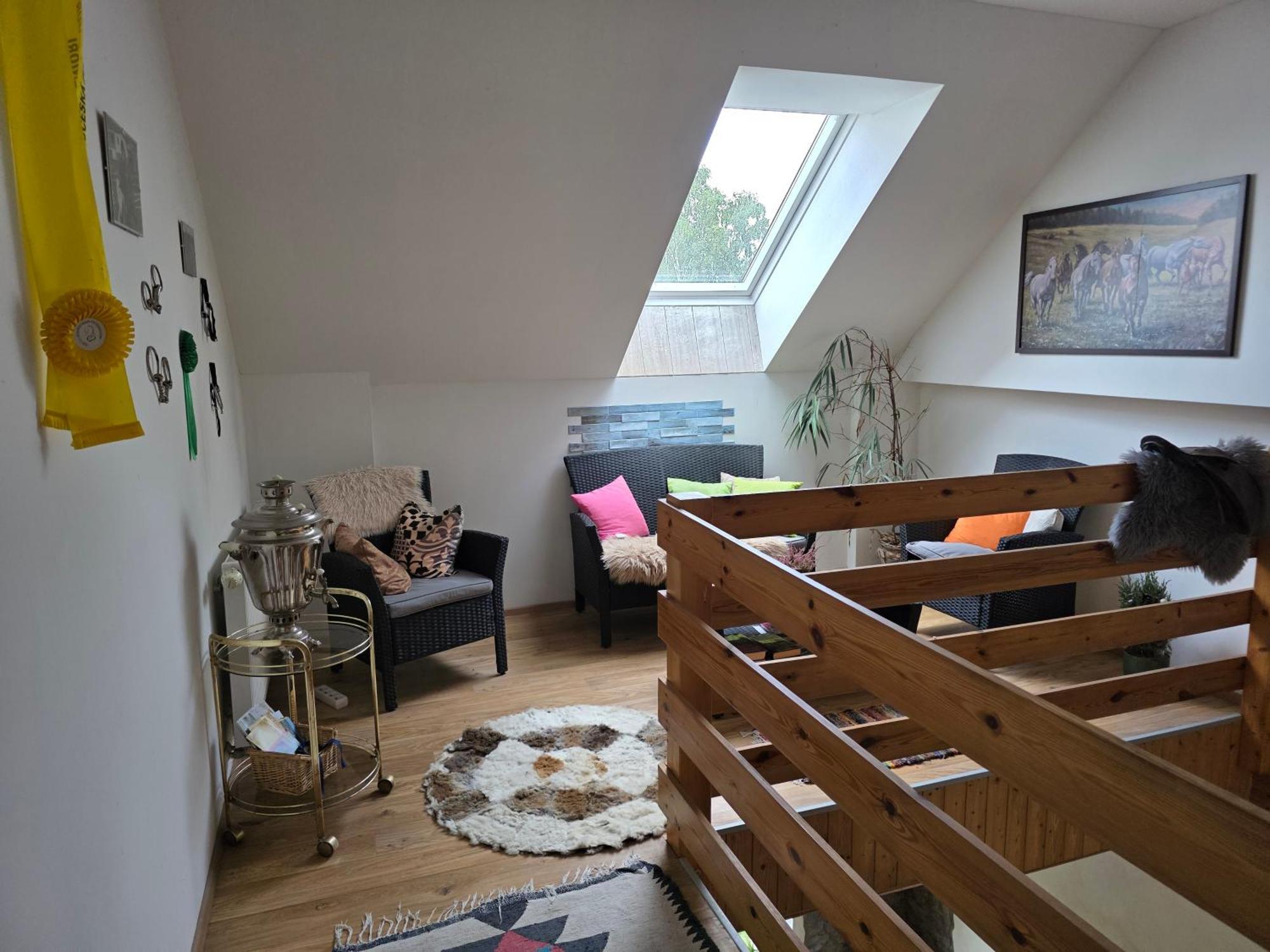 Farm Stay Nh Stables Nyrany 外观 照片